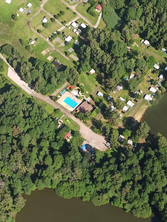 فيلا Počátkyفي Camping Fontana S.R.O. المظهر الخارجي الصورة